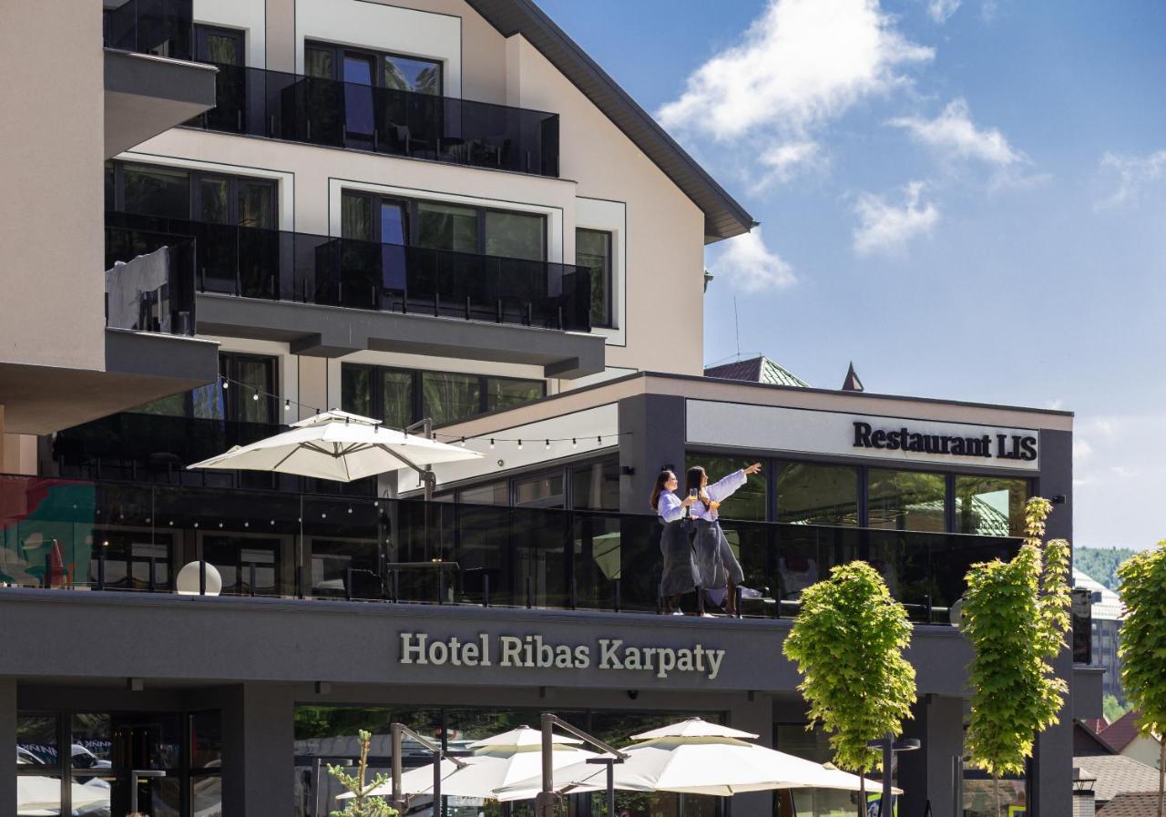 Ribas Karpaty Hotel Boekovel Buitenkant foto