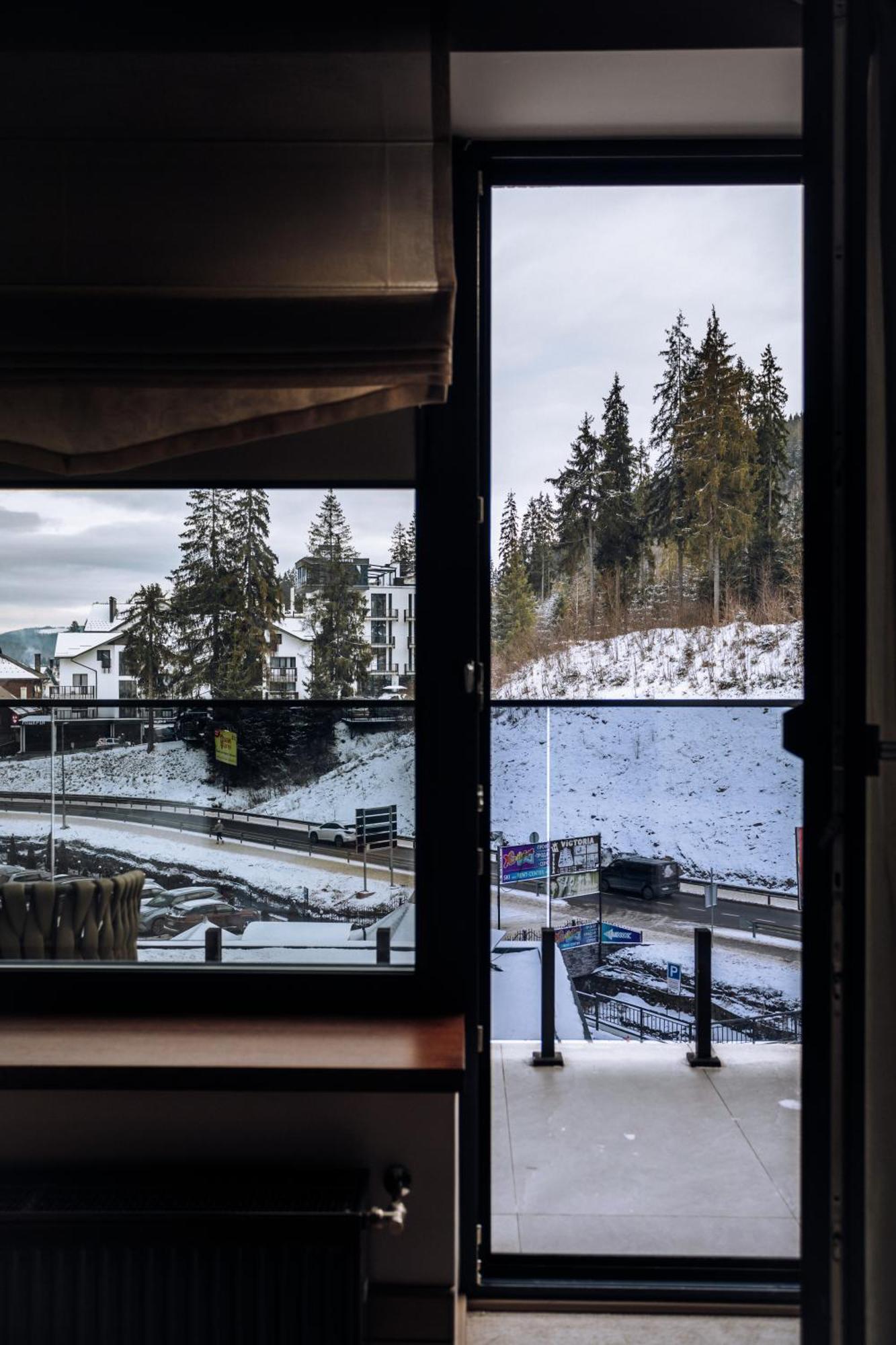 Ribas Karpaty Hotel Boekovel Buitenkant foto